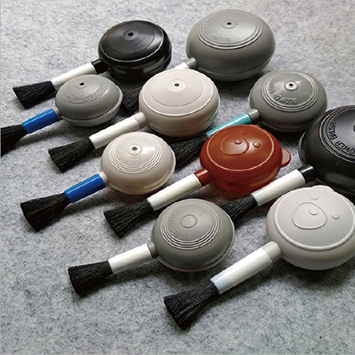 Bàn chải thổi hình gấu hoạt hình để làm sạch phạm vi hoặc rãnh